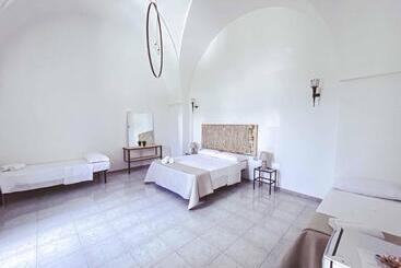Hotel Albergo Diffuso Cortellenica