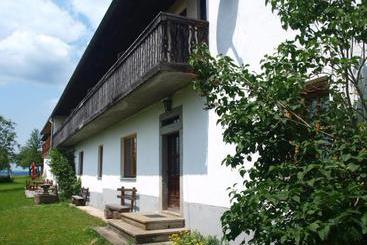 Отель Ferienhof Streicher