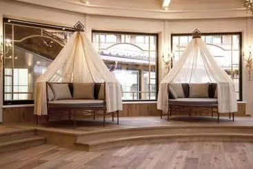 Отель Panorama Wellness & Spa by Alpha