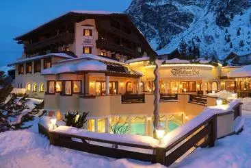 Hotel Tieflehner Hof Pitztalhaus