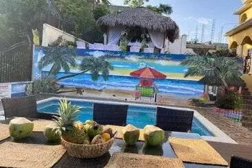 پانسیون Marvettes Hideaway