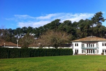 هتل Domaine Du Pignada