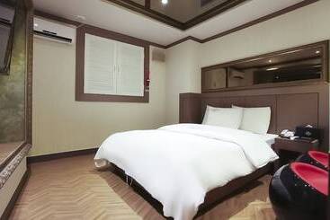 Motel Seongnam Hotel Wol