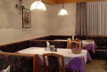 Bed and Breakfast Haus Hubertus Wintersaison Und Sommersaison