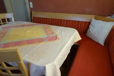 コテージ Ferienwohnungen Veit