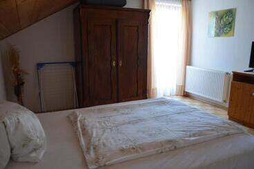 קוטג'' Rauterhof