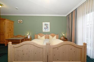 Pansiyon Zum Maximilian