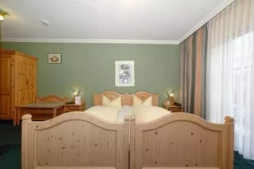 Пансион Zum Maximilian