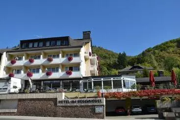 Flair Hotel Am Rosenhügel Garni
