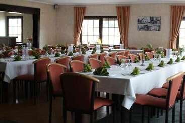 ホテル Landgasthaus Veltheimer Hof