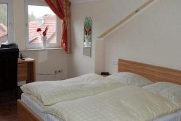 ホテル Zum Tiergarten