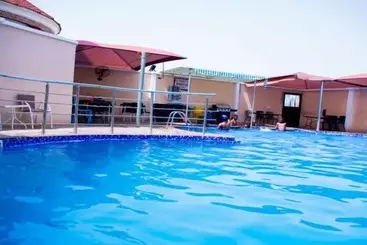 هتل Gpinnacle Suites