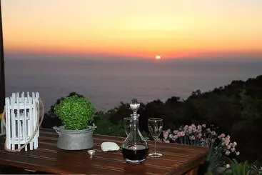 هتل Panorama Villas