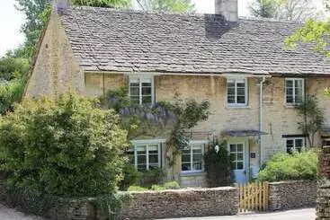Claypot Cottage