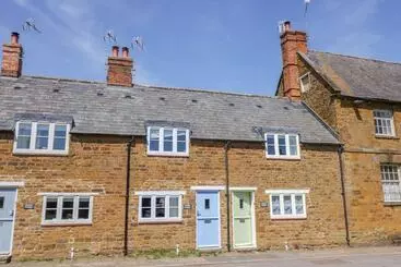 Treacle Cottage