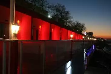 Hotel Beyaz Cinar Butik