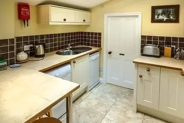 Mökkimajoitus Broomhill View