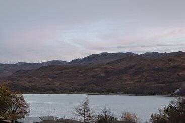 קוטג'' Roisin Dhu