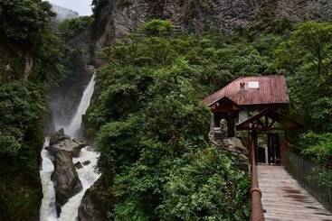 Backpackers  Balcones   Hostel