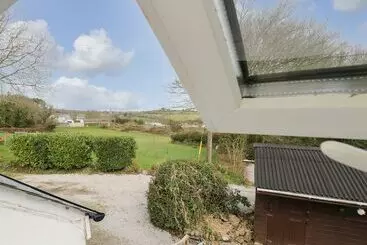 Manor Farmhouse Cottage