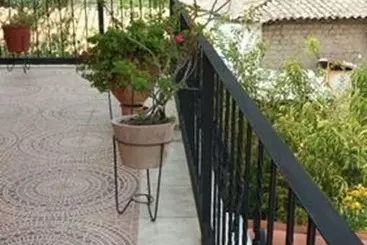 پانسیون Pakareq Tampu Guest House