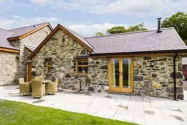 Mökkimajoitus Beudy