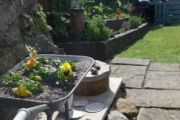 Mökkimajoitus Dolfor