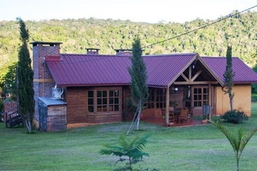 Hotel Cabañas Don Charles