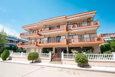 Hotelli Milonas House Apartments