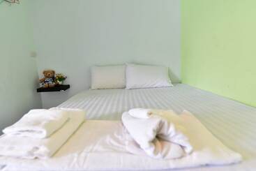 بنسيون Bann Ongsakul