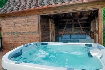 Majatalo Le B. Cottage