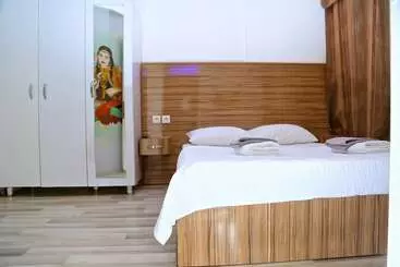 Aparthotel Akr Homes