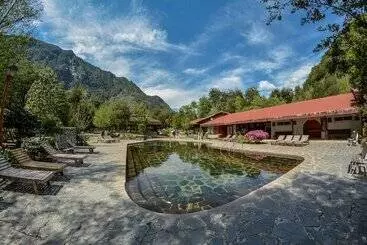 Hotel Termas Coñaripe