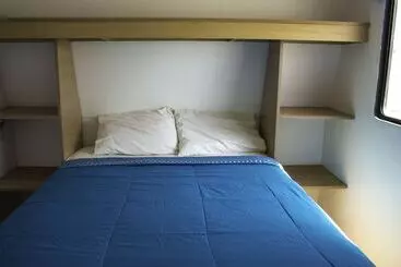 هتل آپارتمان 360 Lagoon