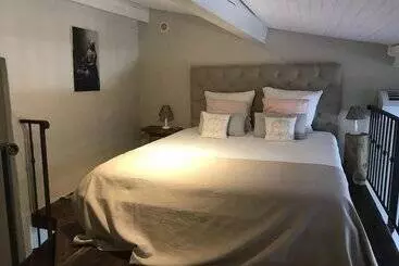 Bed and Breakfast Residence Le Mouron Rouge