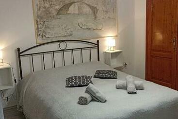 تختخواب و صبحانه Rooms Barbieri Rovinj