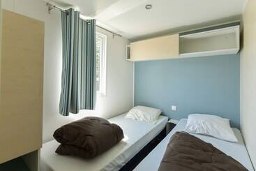 فندق Camping Le Kergariou