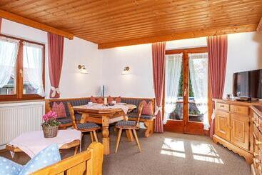 Pensão Gästehaus Menkenbauer