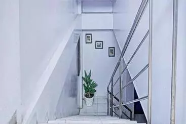 ホテル Oyo 90260 Bumi Merpati Residence