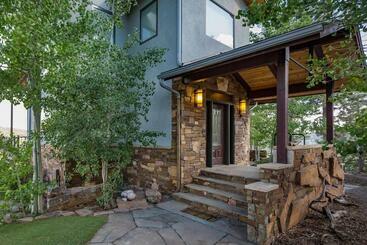 Жильё для туристов 1234 Skyline Bayfield