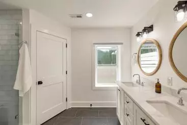 ツーリストアパートメント Lumie By Avantstay 5br Ranch W Firepit Patio