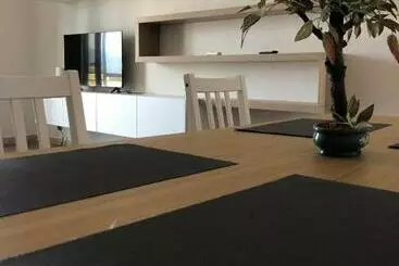 آپارتمان‌های توریست‌ها Via Gaeta