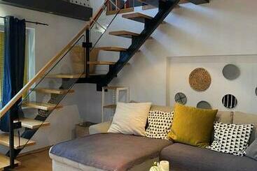 آپارتمان‌های توریست‌ها Apartment In Pristina   City Center