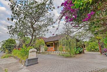 Hotel Oyo 91503  Gedong Ayu