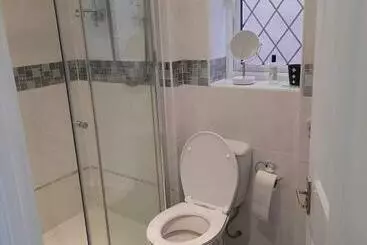 Majatalo Private Guest Suite