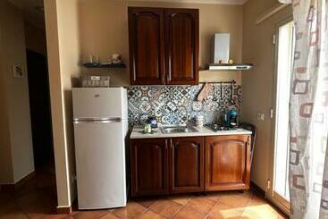 Turista apartmanok Sciatiri E Matri