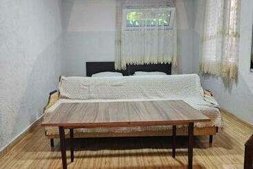 پانسیون Guest House 2 Floor