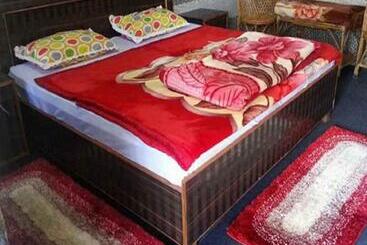 Bed and Breakfast Devbhoomi By Stayapart