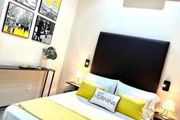 Pension (Hôtel basse catégorie) Front Arc