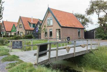 Bed And Breakfast Opperbest Medemblik